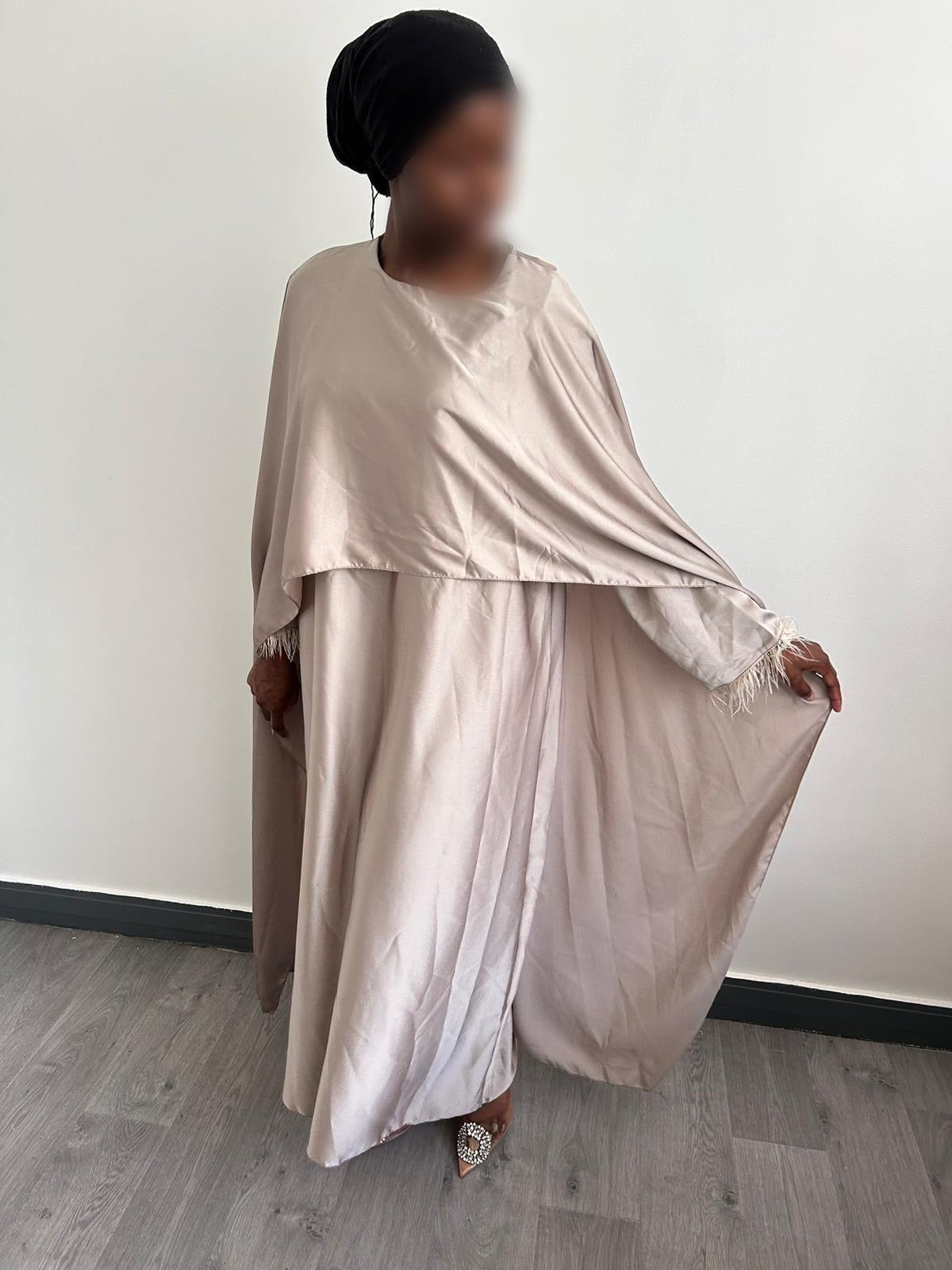 Abaya Aida